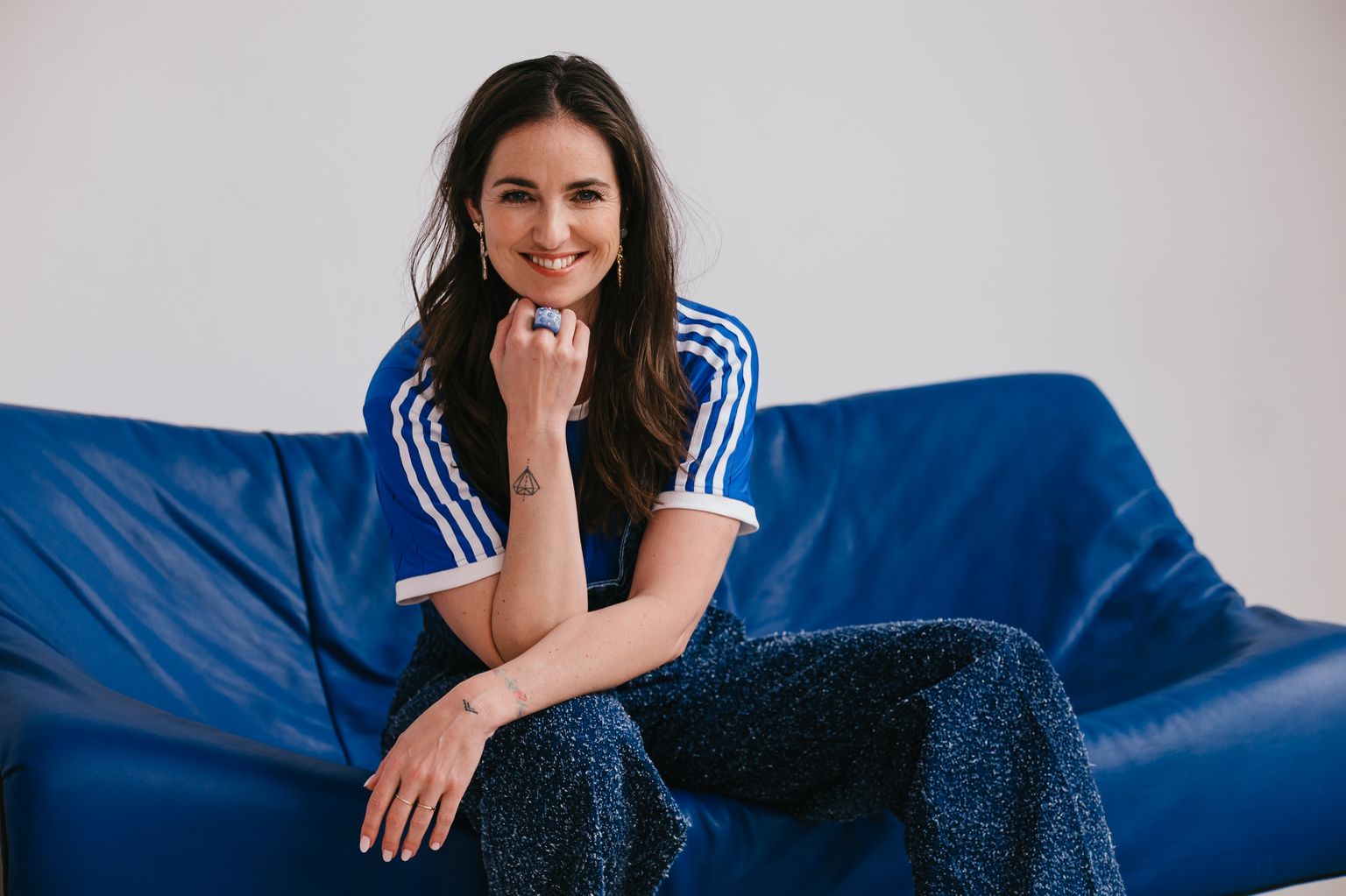Willemijn Welten op het podium tijdens een live event